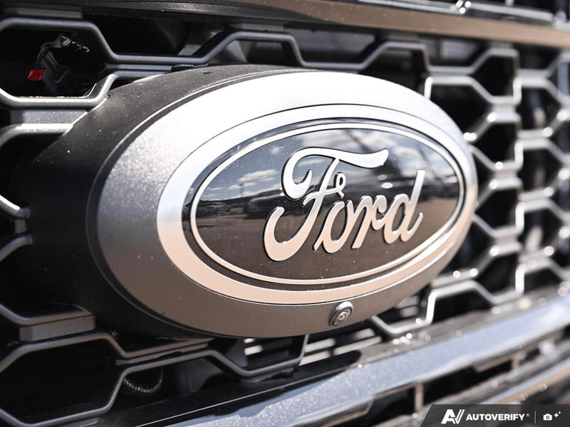 NEW 2026 Ford F-350 Super Duty Lariat - Agate Black Exterior / BLACK ONYX ACTIVEX Interior - $109,922 - Stock #E60755 - VIN 1FT8W3BT9TEE72621 - Photo 9