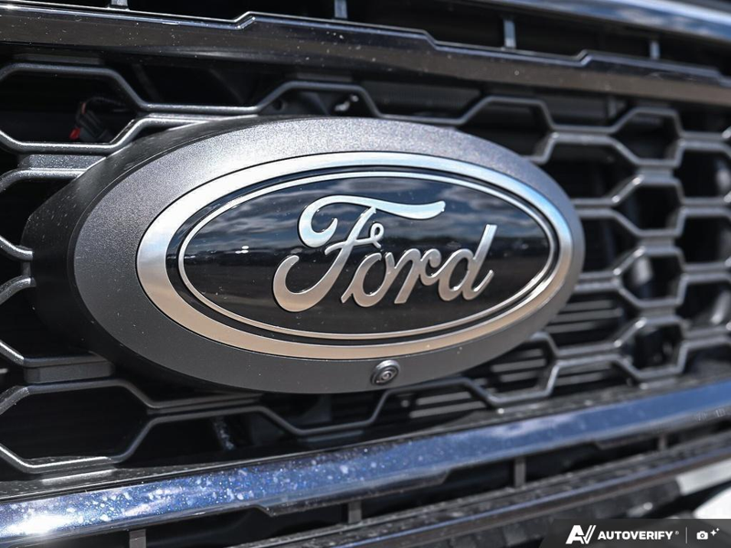 NEW 2026 Ford F-350 Super Duty Lariat - Avalanche Exterior / BLACK ONYX ACTIVEX Interior - $104,554 - Stock #E60756 - VIN 1FT8W3BT1TEE76422 - Photo 9