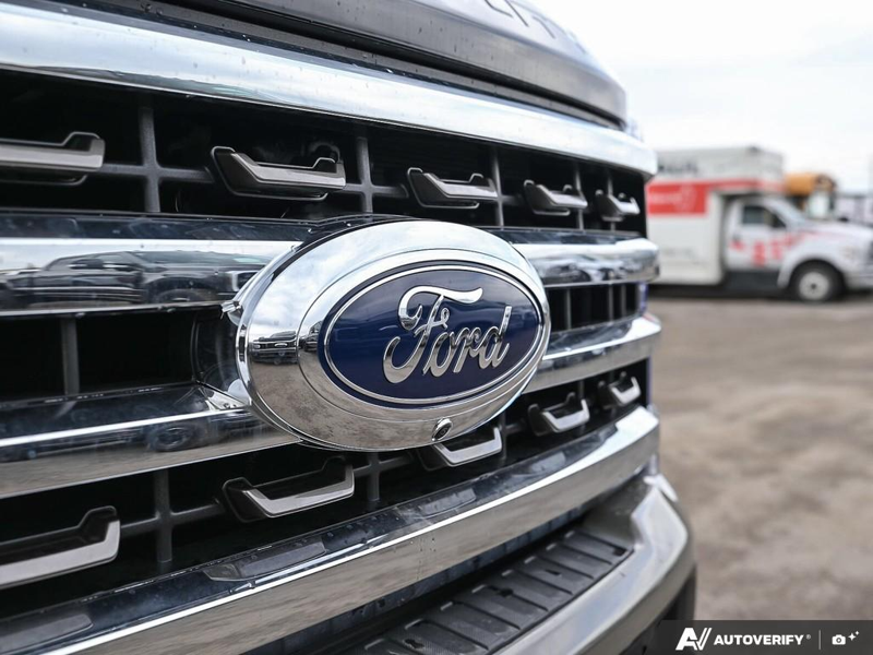 NEW 2026 Ford F-350 Super Duty King Ranch - Agate Black/marsh Grey Accent Exterior / JAVA LEATHER Interior - $124,162 - Stock #E60468 - VIN 1FT8W3BT3TEE05660 - Photo 9