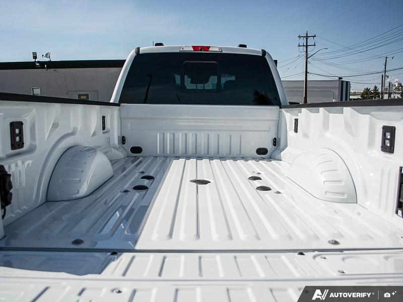 NEW 2026 Ford F-450 Super Duty King Ranch - Star White/marsh Grey Accent Exterior / JAVA LEATHER Interior - $135,787 - Stock #E60420 - VIN 1FT8W4DM3TEE03239 - Photo 11