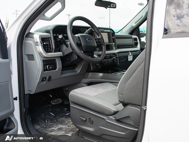 NEW 2026 Ford F-450 Super Duty XLT - Oxford White Exterior / MEDIUM DARK SLATE CLOTH Interior - $104,464 - Stock #D60620 - VIN 1FT8W4DT4TEF05737 - Photo 13