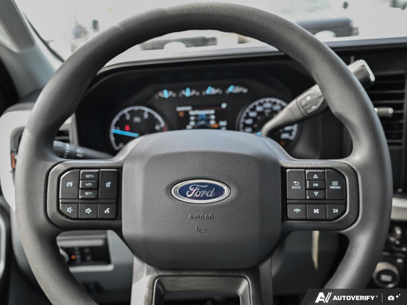 NEW 2026 Ford F-450 Super Duty XLT - Oxford White Exterior / MEDIUM DARK SLATE CLOTH Interior - $102,099 - Stock #E60874 - VIN 1FT8W4DTXTEE98745 - Photo 14