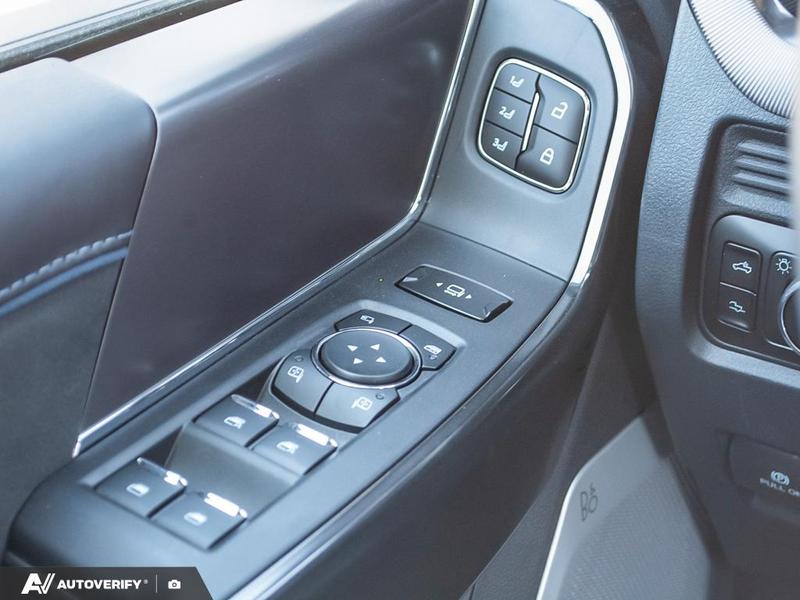 NEW 2026 Ford F-450 Super Duty Platinum - Agate Black Exterior / BLACK ONYX/BLUE LEATHER Interior - $137,459 - Stock #D60295 - VIN 1FT8W4DM2TED83646 - Photo 17