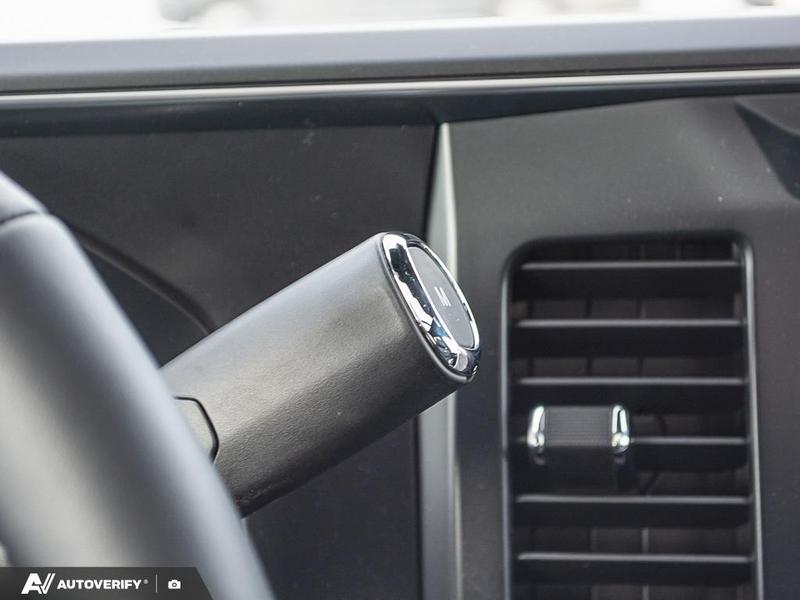 NEW 2026 Ford F-450 Super Duty Platinum - Agate Black Exterior / BLACK ONYX/BLUE LEATHER Interior - $136,188 - Stock #D60232 - VIN 1FT8W4DM9TED93929 - Photo 19