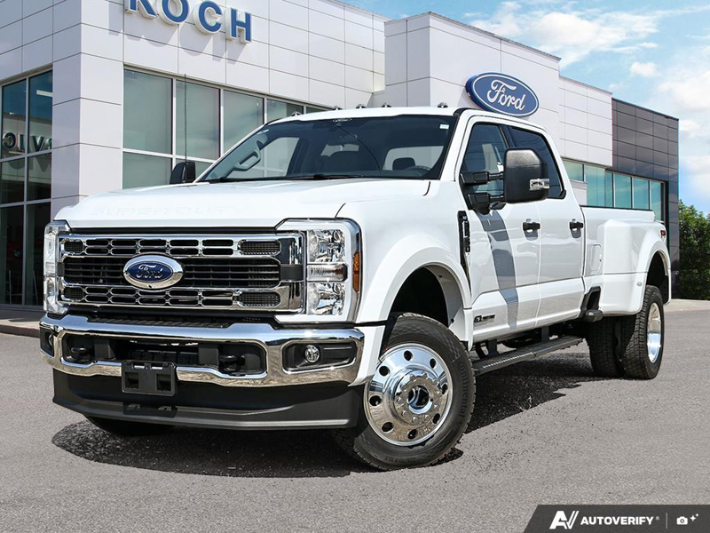 NEW 2026 Ford F-450 Super Duty XLT - Oxford White Exterior / MEDIUM DARK SLATE CLOTH Interior - $106,099 - Stock #E60861 - VIN 1FT8W4DT7TEE70305 - Photo 1