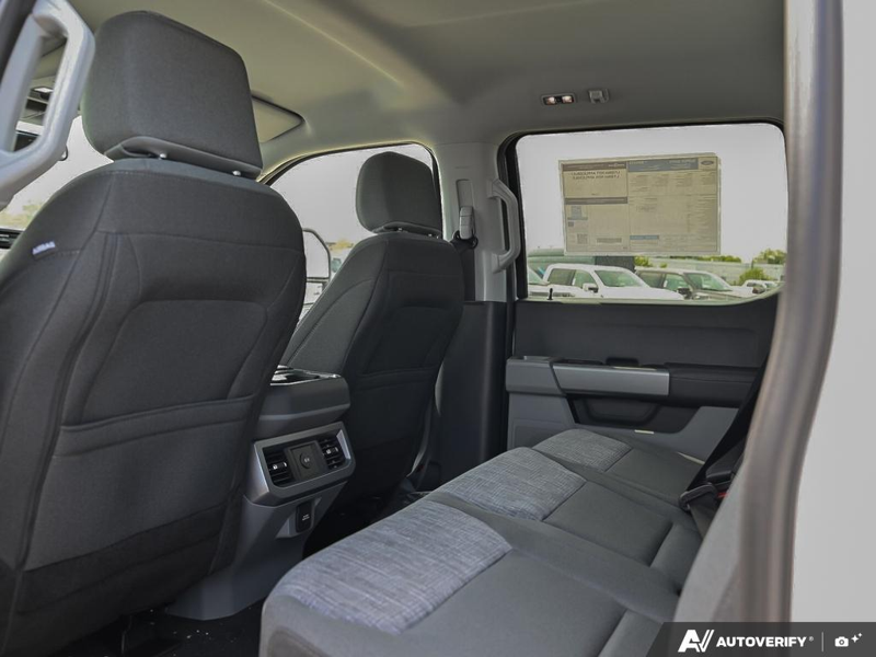 NEW 2026 Ford F-450 Super Duty XLT - Oxford White Exterior / MEDIUM DARK SLATE CLOTH Interior - $106,099 - Stock #E60873 - VIN 1FT8W4DT1TEE69473 - Photo 24
