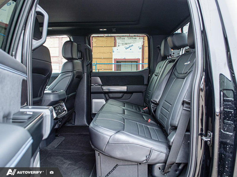 NEW 2026 Ford F-450 Super Duty Platinum - Agate Black Metallic Exterior / BLACK ONYX/PLATINUM BLUE, UNIQUE PLATINUM LEATHER 40/CONSOLE/40 Interior - $126,719 - Stock #D60840 - VIN 1FT8W4DT0TEE97846 - Photo 25