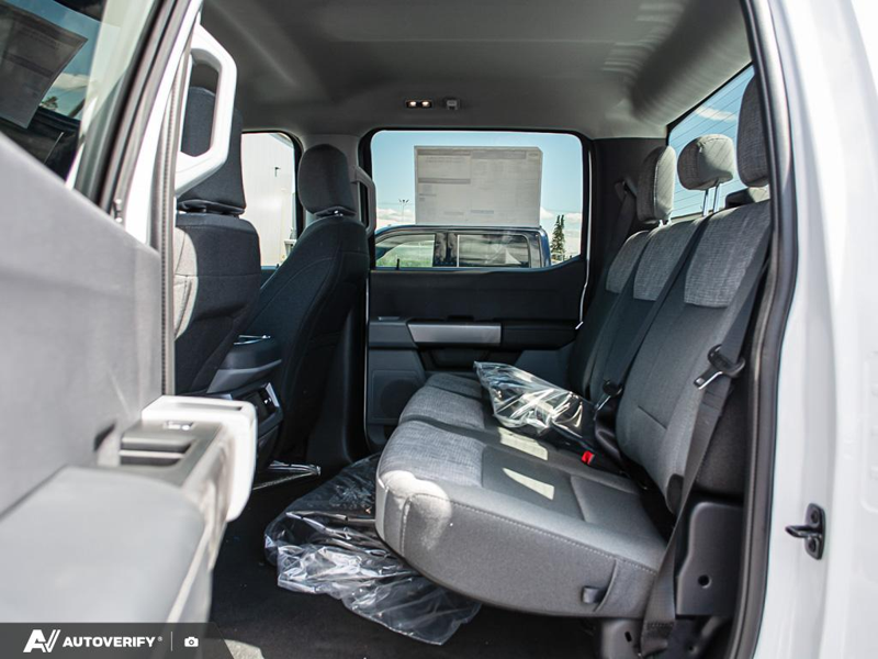 NEW 2026 Ford F-450 Super Duty XLT - Oxford White Exterior / MEDIUM DARK SLATE CLOTH Interior - $104,464 - Stock #D60625 - VIN 1FT8W4DT3TEE97016 - Photo 26