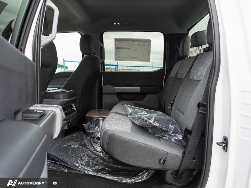 NEW 2026 Ford F-450 Super Duty XLT - Oxford White Exterior / MEDIUM DARK SLATE CLOTH Interior - $100,464 - Stock #D60629 - VIN 1FT8W4DT0TEF05430 - Photo 26