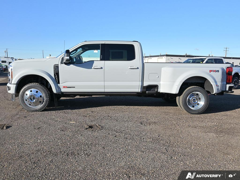 NEW 2026 Ford F-450 Super Duty Platinum - Avalanche Exterior / BLACK ONYX/BLUE LEATHER Interior - $133,238 - Stock #E60080 - VIN 1FT8W4DMXTEC29329 - Photo 3