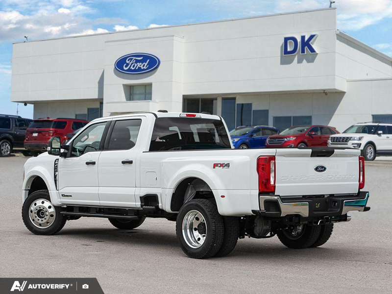 NEW 2026 Ford F-450 Super Duty XLT - Oxford White Exterior / MEDIUM DARK SLATE CLOTH Interior - $100,464 - Stock #D60629 - VIN 1FT8W4DT0TEF05430 - Photo 4