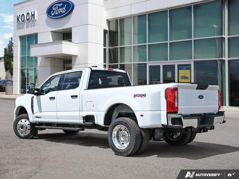 NEW 2026 Ford F-450 Super Duty XLT - Oxford White Exterior / MEDIUM DARK SLATE CLOTH Interior - $105,039 - Stock #E60848 - VIN 1FT8W4DT7TEE97259 - Photo 4