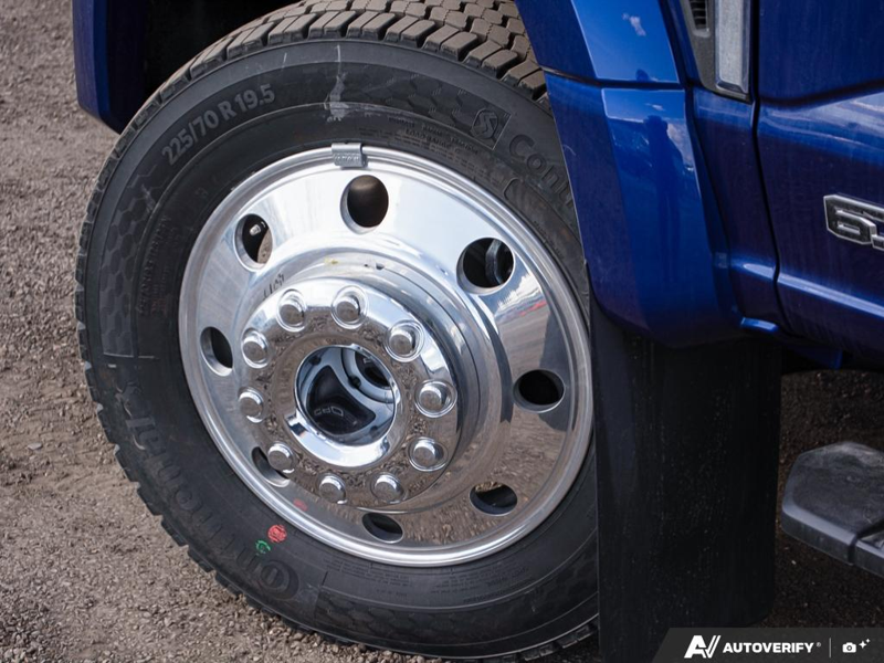 NEW 2026 Ford F-450 Super Duty XLT - Argon Blue Metallic Exterior / MEDIUM DARK SLATE CLOTH Interior - $99,514 - Stock #E60123 - VIN 1FT8W4DT4TED23679 - Photo 6