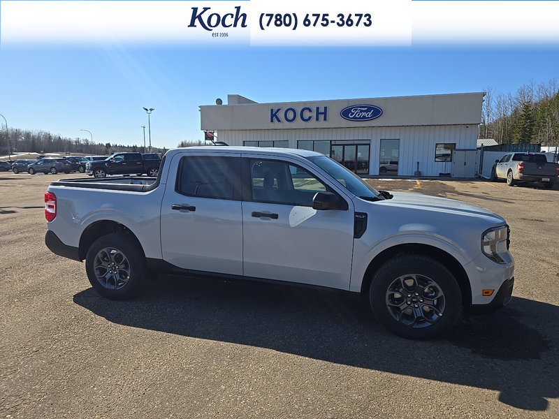 NEW 2026 Ford Maverick XLT - Crystal White Tricoat Exterior / BLACK LEATHER Interior - $45,040 - Stock #A26140 - VIN 3FTTW8JA7TRA71122 - Photo 14