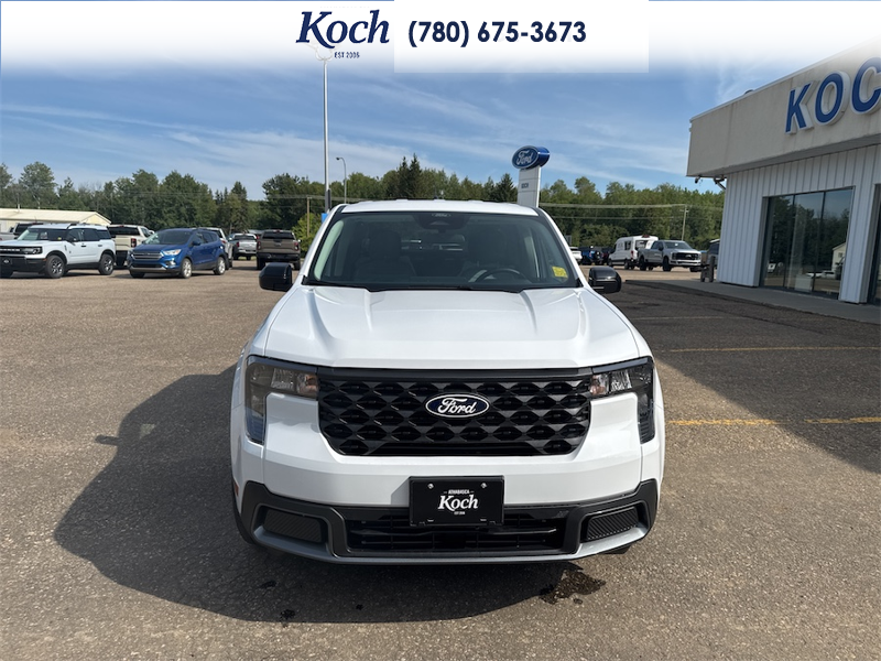 NEW 2026 Ford Maverick XLT - Oxford White Exterior / NAVY PIER/ASPEN GREY, UNIQUE CLOTH FRONT BUCKET SEATS Interior - $45,540 - Stock #A26236 - VIN 3FTTW8JA5TRB27011 - Photo 16