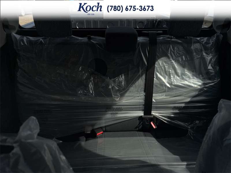NEW 2026 Ford Maverick XLT - Carbonized Grey Metallic Exterior / NAVY PIER/ASPEN GREY, UNIQUE CLOTH FRONT BUCKET SEATS Interior - $45,540 - Stock #A26238 - VIN 3FTTW8JA8TRB27763 - Photo 22