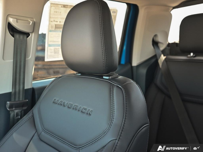NEW 2026 Ford Maverick Lariat - Velocity Blue Metallic Exterior / BLACK ONYX, ACTIVEX TRIMMED HEATED FRONT BUCKET SEATS Interior - $50,123 - Stock #E60973 - VIN 3FTTW8SA2TRB27708 - Photo 23