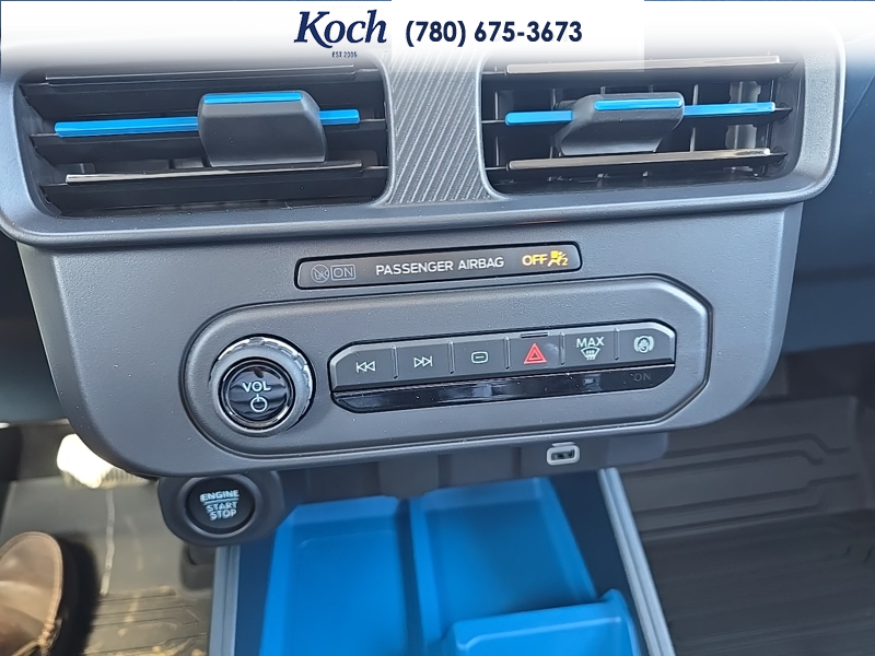 NEW 2026 Ford Maverick XLT - Crystal White Tricoat Exterior / BLACK LEATHER Interior - $45,040 - Stock #A26140 - VIN 3FTTW8JA7TRA71122 - Photo 24