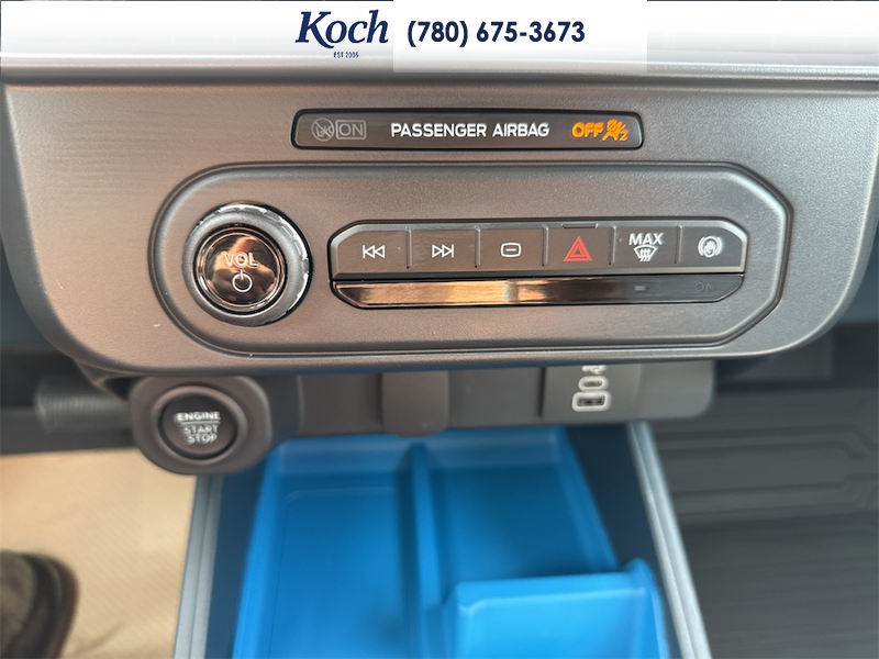 NEW 2026 Ford Maverick XLT - Oxford White Exterior / NAVY PIER/ASPEN GREY, UNIQUE CLOTH FRONT BUCKET SEATS Interior - $45,540 - Stock #A26236 - VIN 3FTTW8JA5TRB27011 - Photo 24