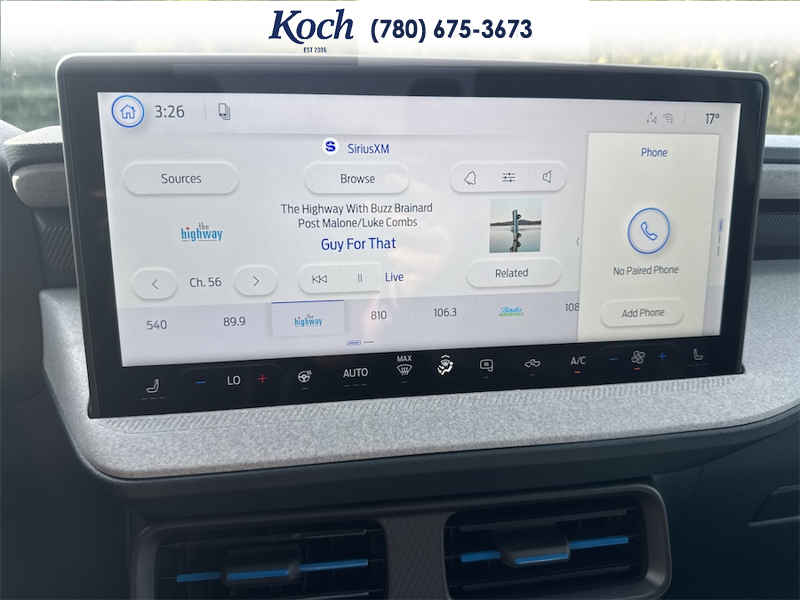 NEW 2026 Ford Maverick XLT - Oxford White Exterior / NAVY PIER/ASPEN GREY, UNIQUE CLOTH FRONT BUCKET SEATS Interior - $45,540 - Stock #A26236 - VIN 3FTTW8JA5TRB27011 - Photo 25