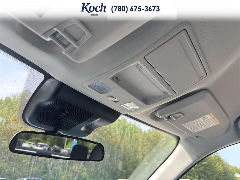 NEW 2026 Ford Maverick XLT - Oxford White Exterior / NAVY PIER/ASPEN GREY, UNIQUE CLOTH FRONT BUCKET SEATS Interior - $45,540 - Stock #A26236 - VIN 3FTTW8JA5TRB27011 - Photo 31