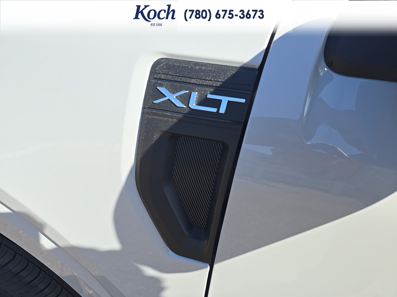 NEW 2026 Ford Maverick XLT - Crystal White Tricoat Exterior / BLACK LEATHER Interior - $45,040 - Stock #A26140 - VIN 3FTTW8JA7TRA71122 - Photo 33