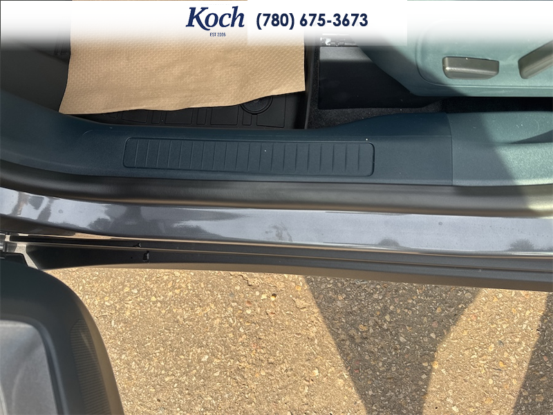 NEW 2026 Ford Maverick XLT - Carbonized Grey Metallic Exterior / NAVY PIER/ASPEN GREY, UNIQUE CLOTH FRONT BUCKET SEATS Interior - $45,540 - Stock #A26238 - VIN 3FTTW8JA8TRB27763 - Photo 33