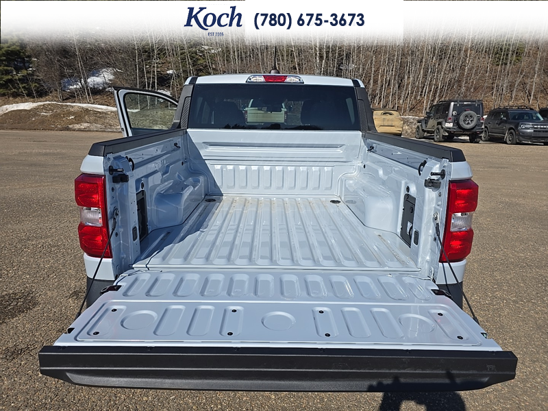 NEW 2026 Ford Maverick XLT - Crystal White Tricoat Exterior / BLACK LEATHER Interior - $45,040 - Stock #A26140 - VIN 3FTTW8JA7TRA71122 - Photo 35