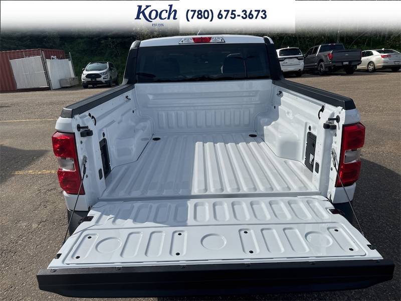NEW 2026 Ford Maverick XLT - Oxford White Exterior / NAVY PIER/ASPEN GREY, UNIQUE CLOTH FRONT BUCKET SEATS Interior - $45,540 - Stock #A26236 - VIN 3FTTW8JA5TRB27011 - Photo 36