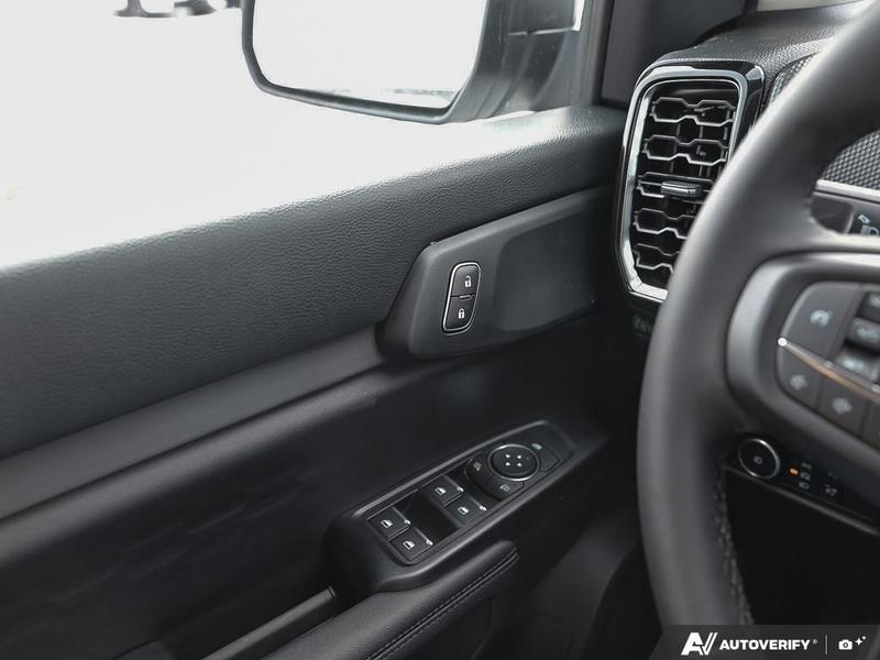 NEW 2026 Ford Ranger XLT - Oxford White Exterior / EBONY PREMIUM CLOTH Interior - $51,819 - Stock #E60294 - VIN 1FTER4HH6TLE04274 - Photo 17