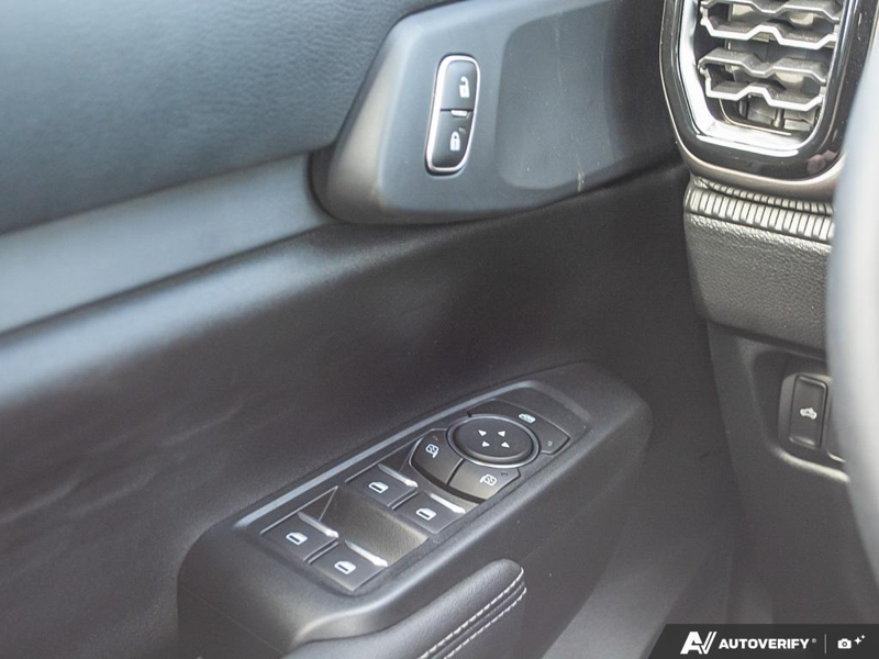 NEW 2026 Ford Ranger XLT - Oxford White Exterior / EBONY PREMIUM CLOTH Interior - $60,134 - Stock #E60636 - VIN 1FTER4HP3TLE16714 - Photo 17