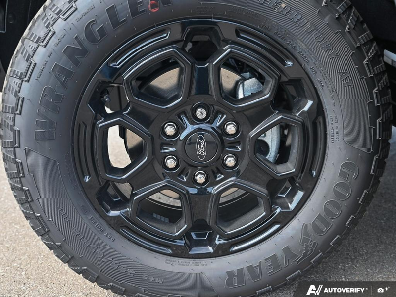 NEW 2026 Ford Ranger LARIAT - Marsh Grey Exterior / EBONY, ACTIVEX TRIMMED FRONT HEATED BUCKET SEATS Interior - $62,317 - Stock #E60934 - VIN 1FTER4KP2TLE29009 - Photo 6