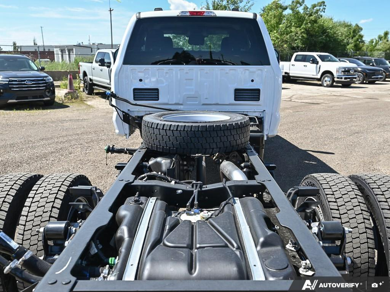 NEW 2026 Ford Super Duty F-550 DRW XLT - Oxford White Exterior / MEDIUM DARK SLATE CLOTH Interior - $103,194 - Stock #E60836 - VIN 1FD0X5HT8TEF28072 - Photo 13