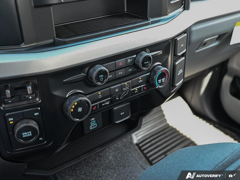 NEW 2026 Ford Super Duty F-550 DRW XLT - Oxford White Exterior / MEDIUM DARK SLATE CLOTH Interior - $105,244 - Stock #E60767 - VIN 1FD0W5HT9TEE96235 - Photo 19