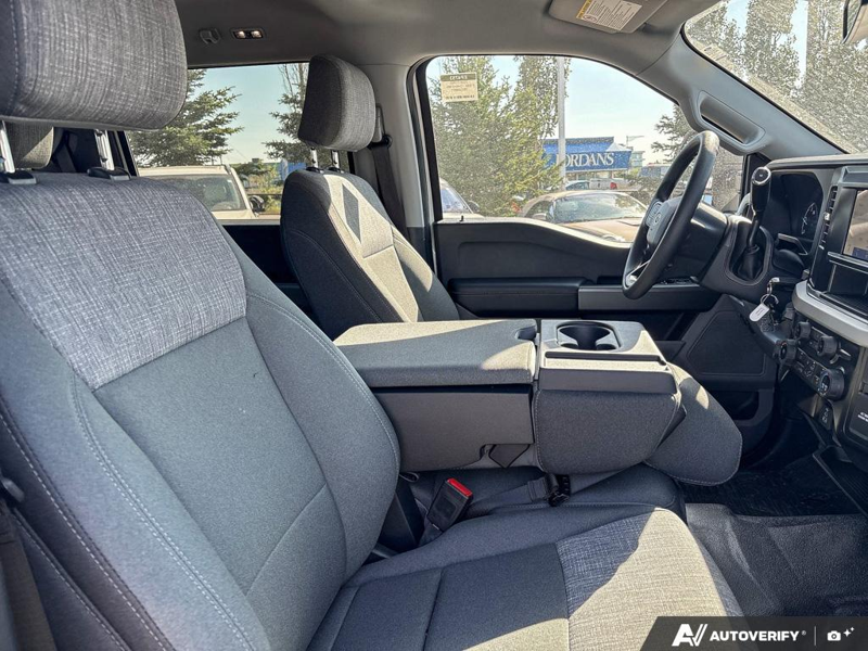 USED 2026 Ford Super Duty F-550 DRW XLT - Oxford White Exterior / MEDIUM DARK SLATE CLOTH Interior - $95,997 - Stock #EP4753 - VIN 1FD0W5HT6TEC08851 - Photo 22