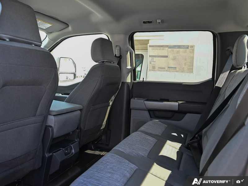 NEW 2026 Ford Super Duty F-550 DRW XLT - Oxford White Exterior / MEDIUM DARK SLATE CLOTH Interior - $105,244 - Stock #E60767 - VIN 1FD0W5HT9TEE96235 - Photo 23