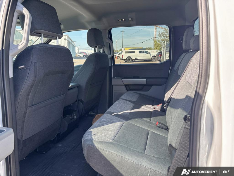 USED 2026 Ford Super Duty F-550 DRW XLT - Oxford White Exterior / MEDIUM DARK SLATE CLOTH Interior - $95,997 - Stock #EP4753 - VIN 1FD0W5HT6TEC08851 - Photo 23
