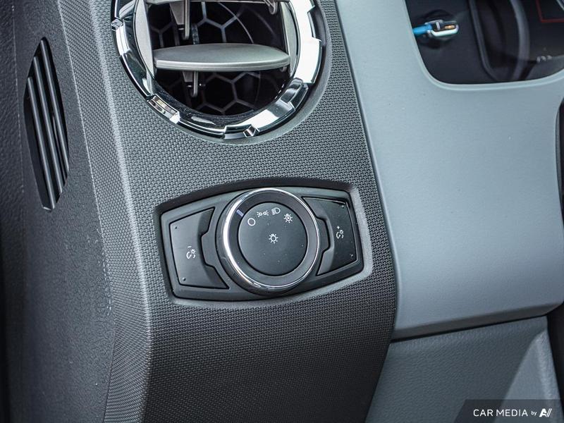 NEW 2026 Ford Super Duty F-750 REGULAR CAB DOCK HGT - Oxford White Exterior / STEEL GRAY CLOTH Interior - $122,946 - Stock #E60001 - VIN 1FDPF7DX2TDF00666 - Photo 14