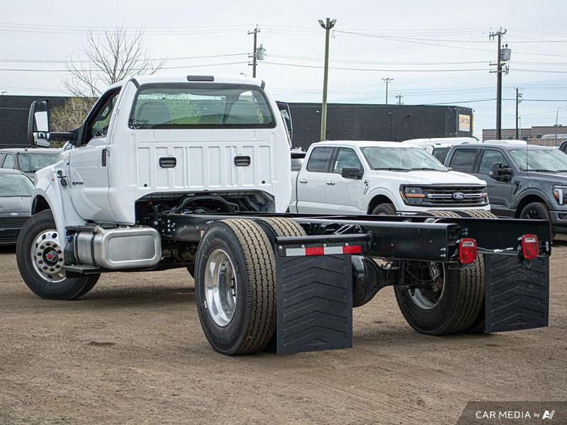 NEW 2026 Ford Super Duty F-750 REGULAR CAB DOCK HGT - Oxford White Exterior / STEEL GRAY CLOTH Interior - $122,946 - Stock #E60001 - VIN 1FDPF7DX2TDF00666 - Photo 4