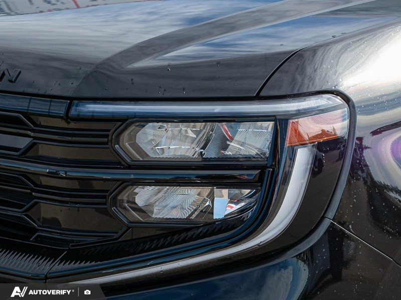 NEW 2027 Ford Expedition Platinum Max - Agate Black Metallic Exterior / SALT CRYSTAL GREY, LEATHER-TRIMMED HEATED & VENTILATED FRONT CAP Interior - $109,305 - Stock #D70080 - VIN 1FMJK1M80VEA13065 - Photo 10