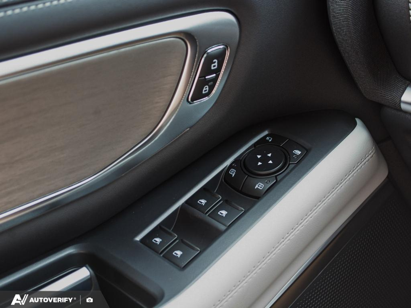 NEW 2027 Ford Expedition Platinum Max - Blue Ember Metallic Exterior / SALT CRYSTAL GREY, LEATHER-TRIMMED HEATED & VENTILATED FRONT CAP Interior - $114,369 - Stock #D70000 - VIN 1FMJK1M81VEA00793 - Photo 17