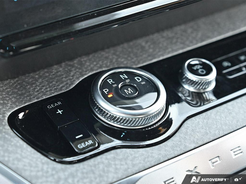 NEW 2027 Ford Expedition Tremor - Marsh Grey Exterior / BLACK ONYX/ELECTRIC SPICE, LEATHER-TRIMMED HEATED & VENTILATED F Interior - $115,344 - Stock #E70010 - VIN 1FMJU1RG7VEA00811 - Photo 19
