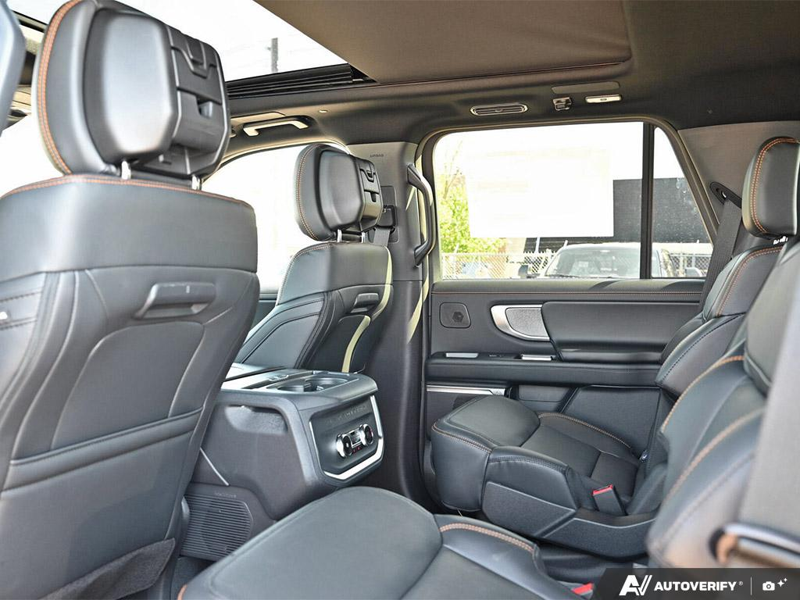 NEW 2027 Ford Expedition Tremor - Marsh Grey Exterior / BLACK ONYX/ELECTRIC SPICE, LEATHER-TRIMMED HEATED & VENTILATED F Interior - $115,344 - Stock #E70010 - VIN 1FMJU1RG7VEA00811 - Photo 24