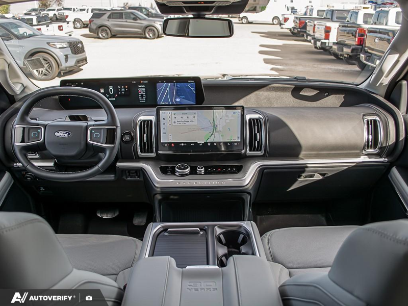 NEW 2027 Ford Expedition Platinum Max - Agate Black Metallic Exterior / SALT CRYSTAL GREY, LEATHER-TRIMMED HEATED & VENTILATED FRONT CAP Interior - $109,305 - Stock #D70080 - VIN 1FMJK1M80VEA13065 - Photo 26