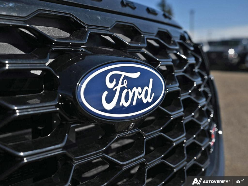 NEW 2027 Ford Explorer ST - Agate Black Metallic Exterior / ONYX MIKO Interior - $76,564 - Stock #E70066 - VIN 1FMWK8GC4VGA04453 - Photo 9